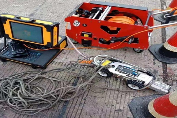 苏尼特左CCTV管道检测机器人