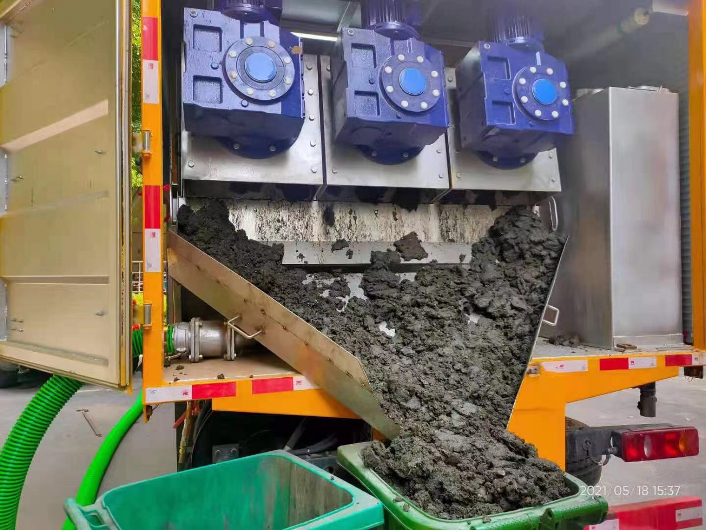 苏尼特左化粪池清掏城市维护站-泥浆净化干湿分离处理